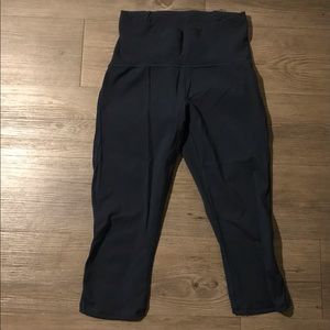 Lululemon crop leggings